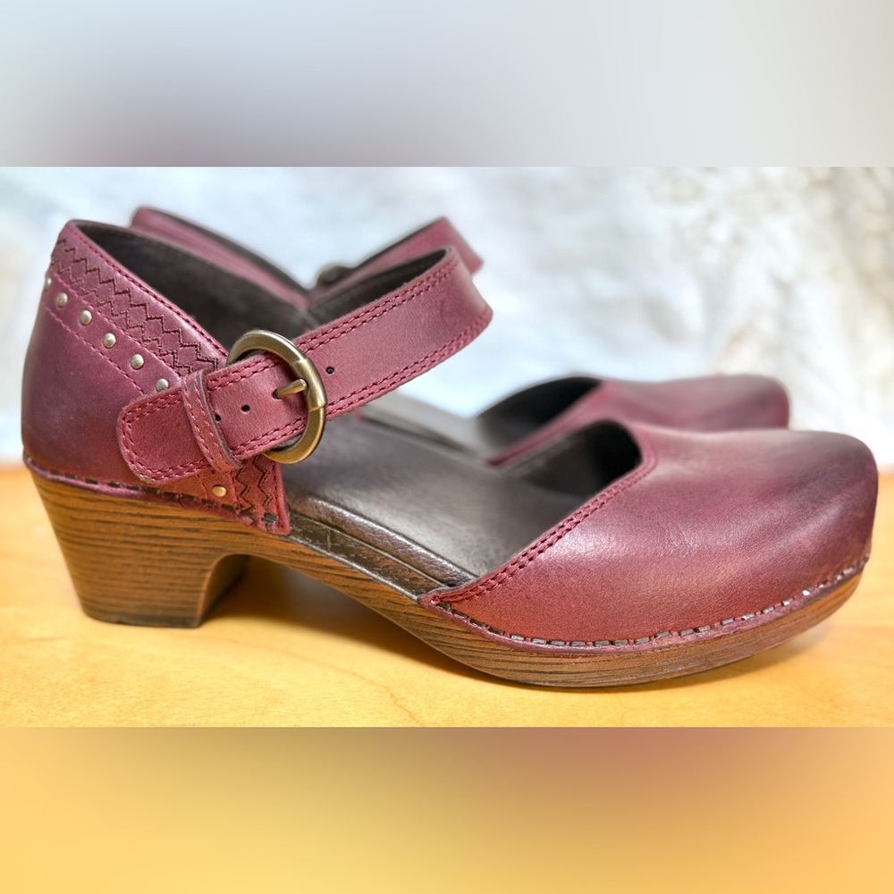 Dansko Burgundy Leather Mary-Jane style Clogs with Heels